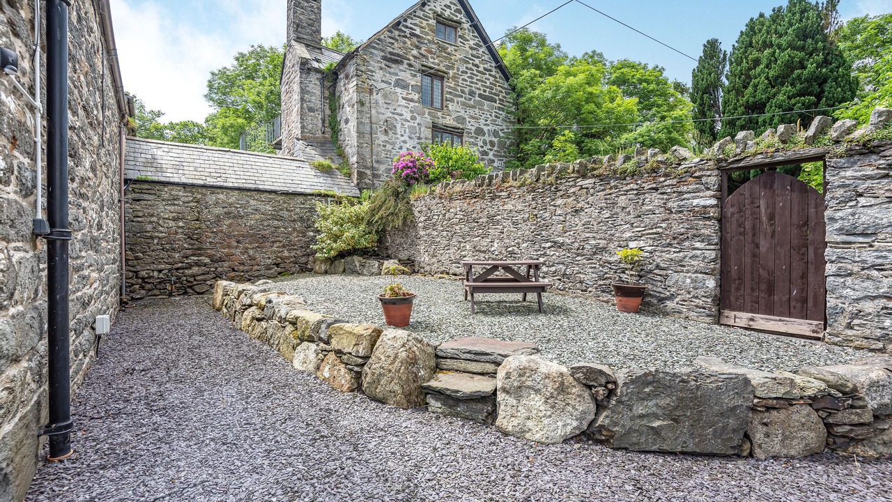 Photo of Others in Bala