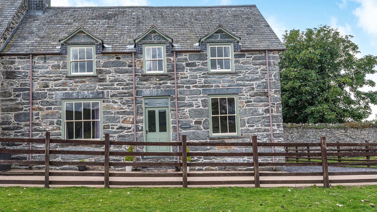 Photo of Others in Bala