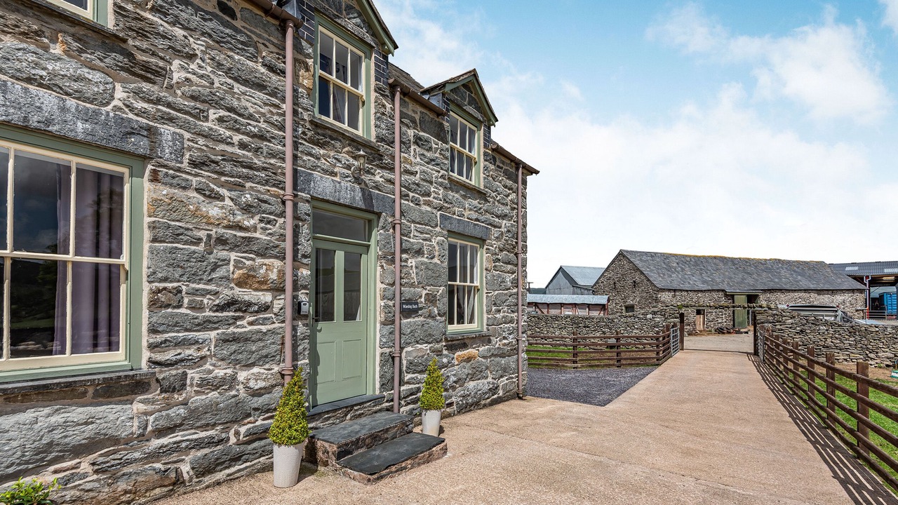 Photo of Others in Bala