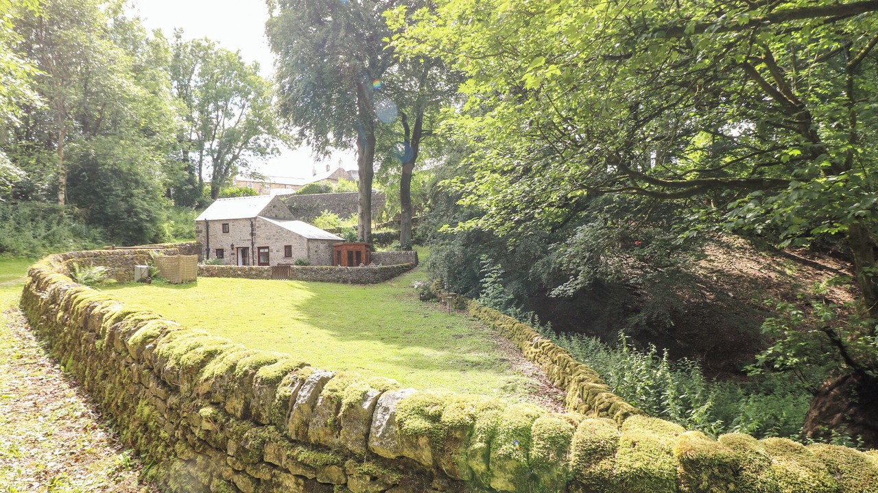 Photo of Others in Winster