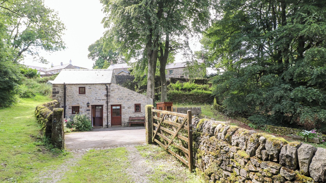 Photo of Outdoor in Winster