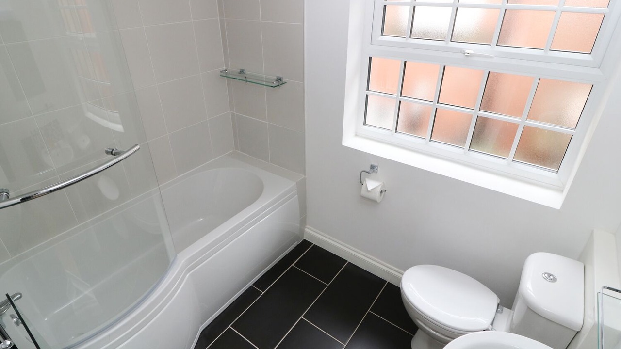 Photo of Bathroom in Holestone Moor
