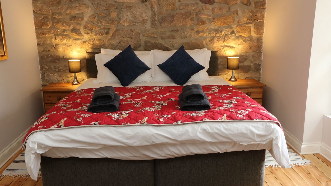 Photo of Others in Holestone Moor