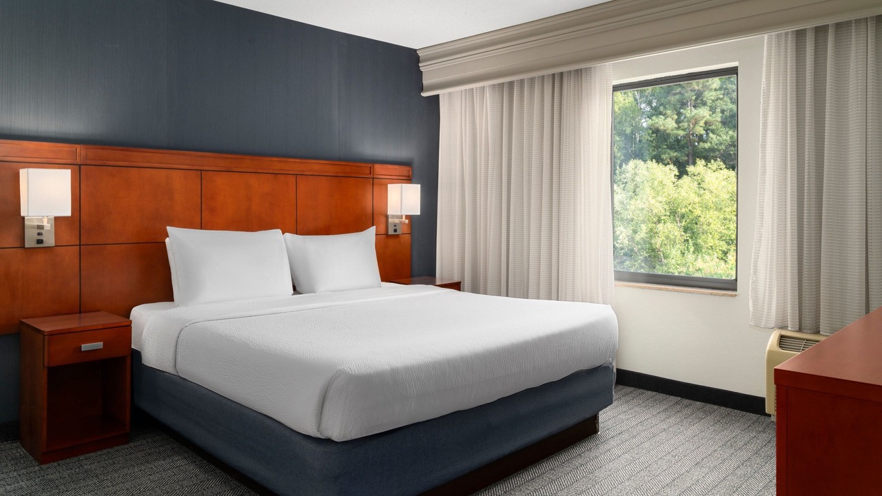 Photo of Bedroom in Glen Allen