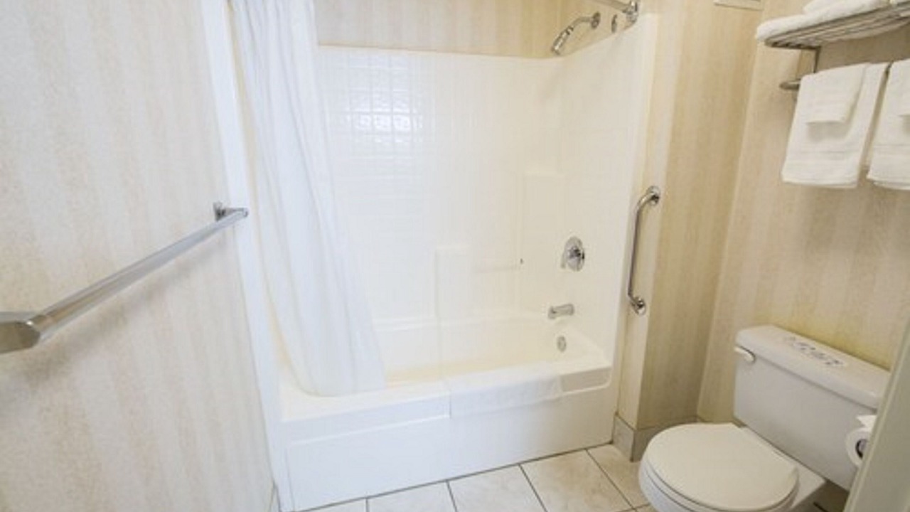 Photo of Bathroom in Murphys