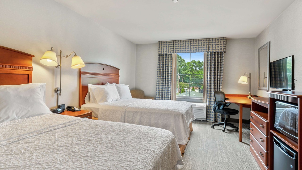 Photo of Bedroom in Mystic