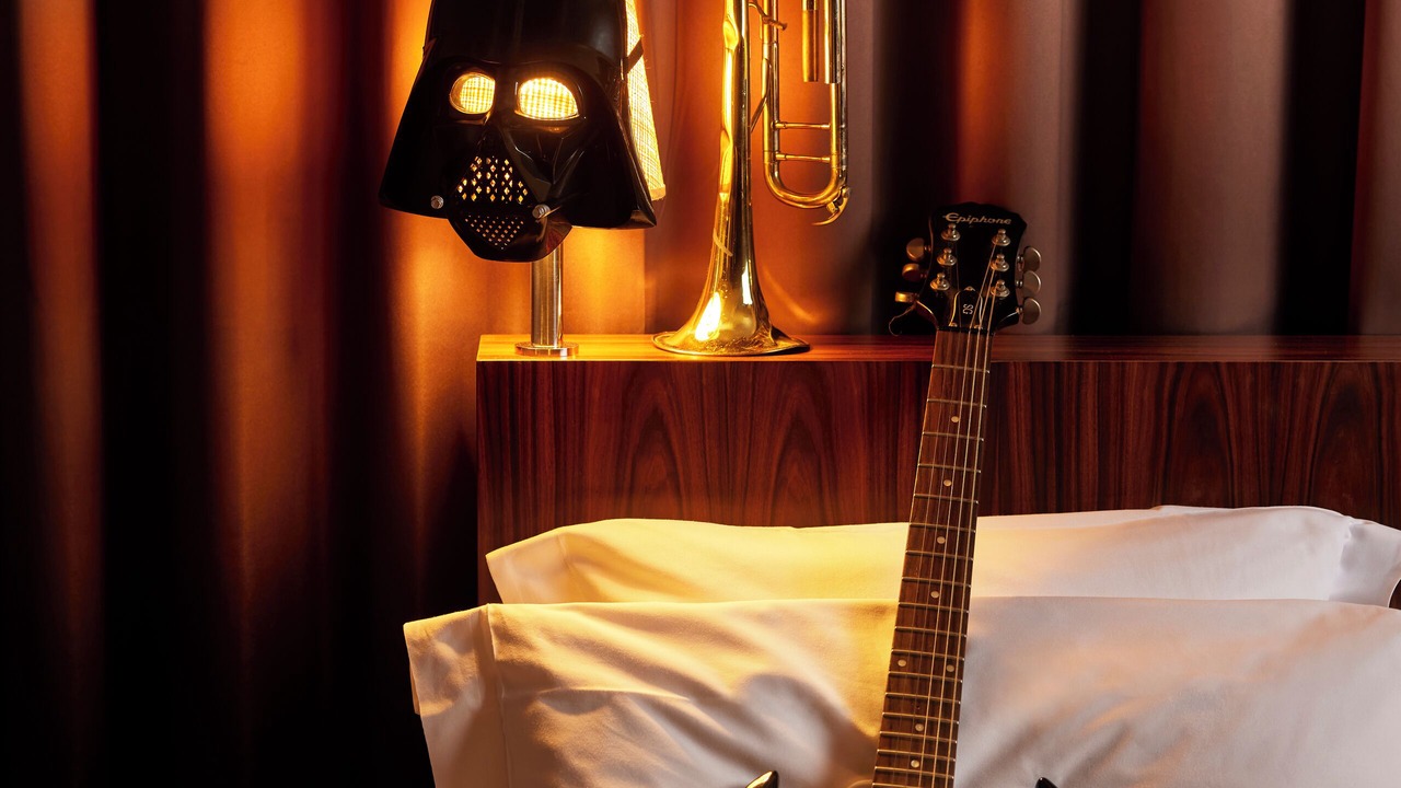 Photo of Bedroom in 20th Arrondissement