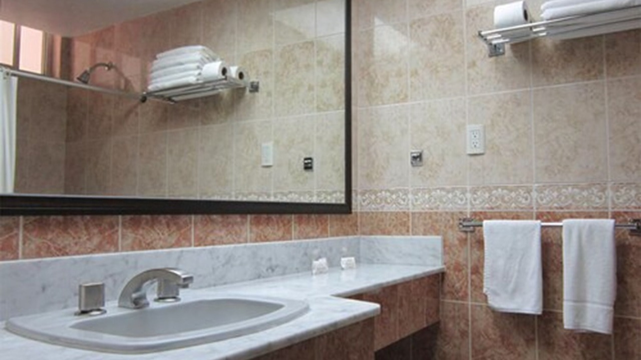 Photo of Bathroom in Faros