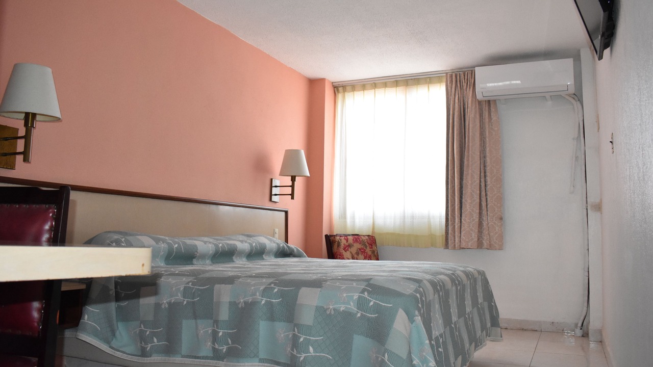 Photo of Bedroom in Faros