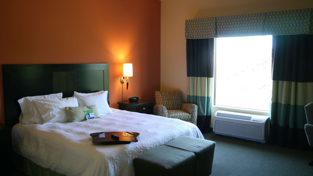 Photo of Bedroom in Lakeway