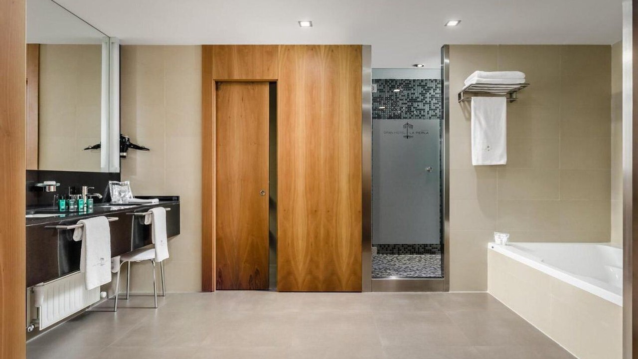 Photo of Bedroom in Pamplona City Centre