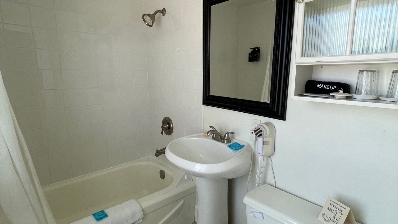Photo of Bathroom in Smiths Cove