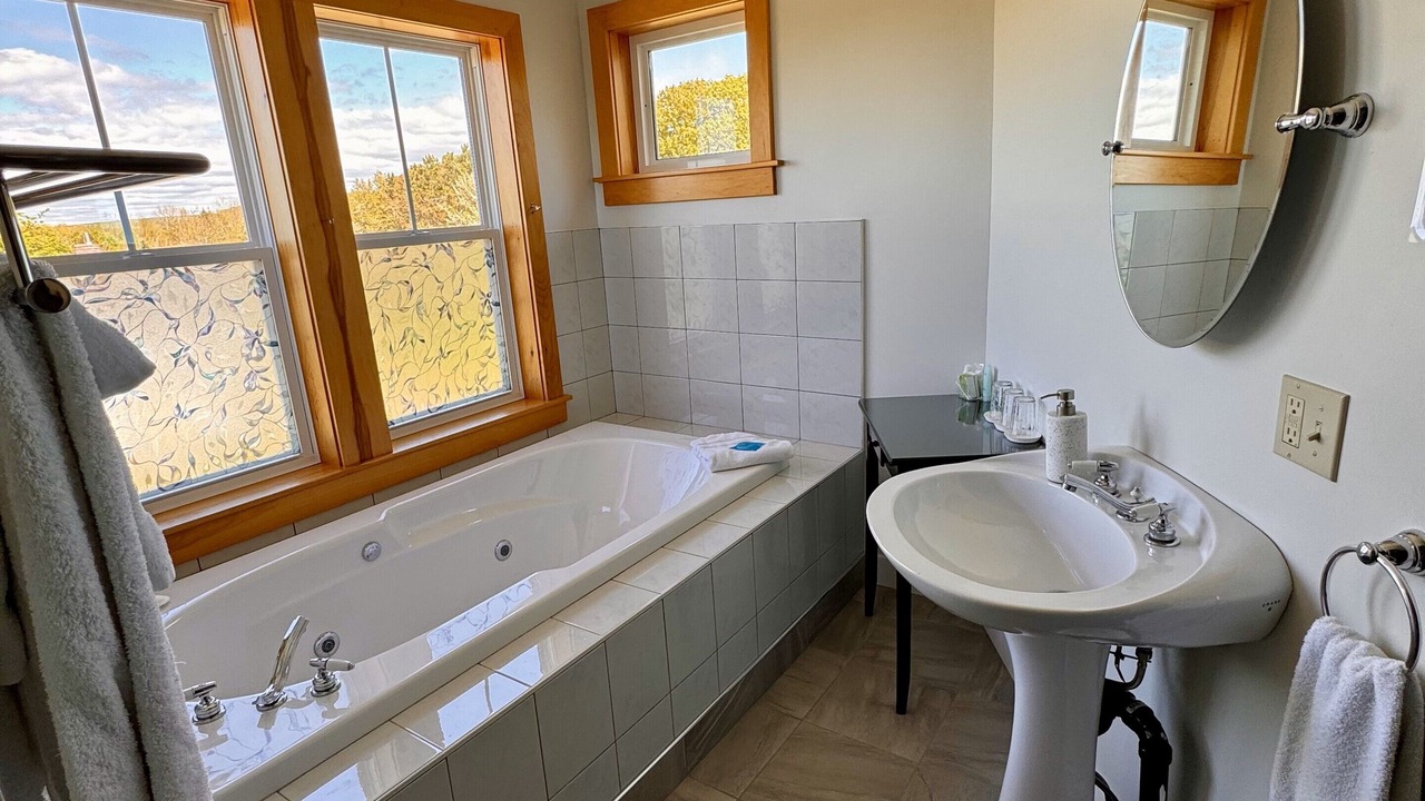 Photo of Bedroom in Smiths Cove