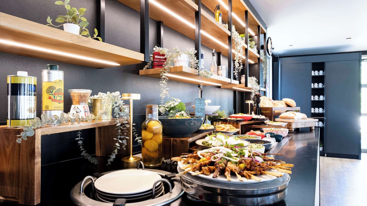 Photo of Others in Le Mesnil-Amelot