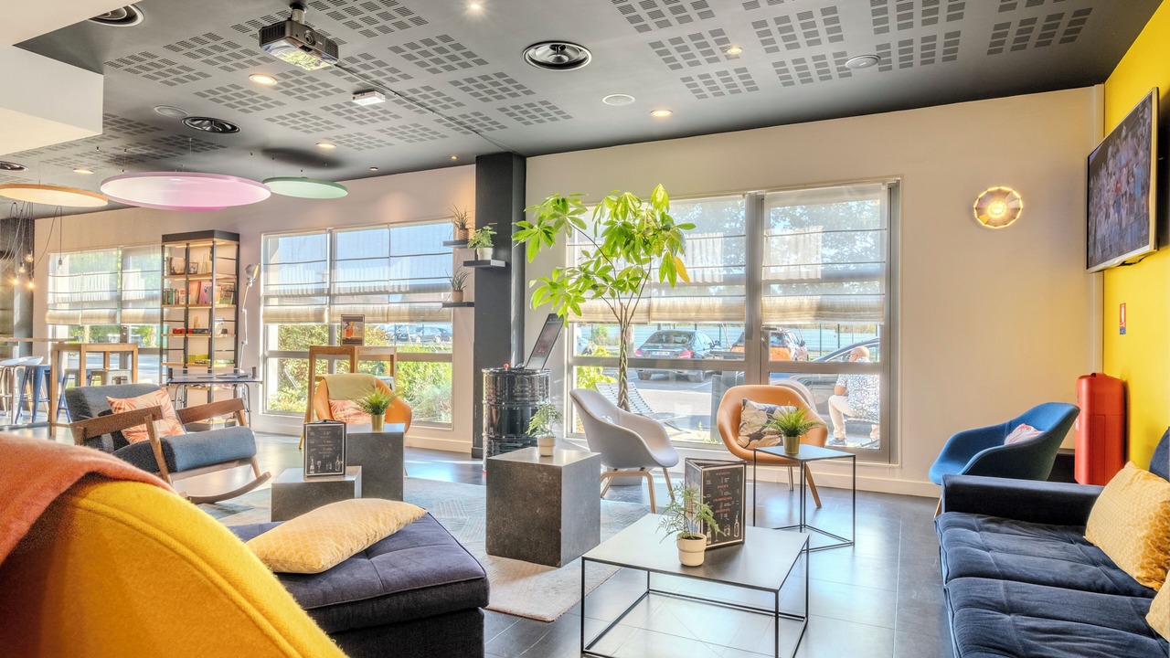 Photo of Others in Le Mesnil-Amelot