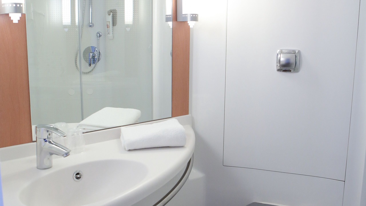 Photo of Bathroom in Albert