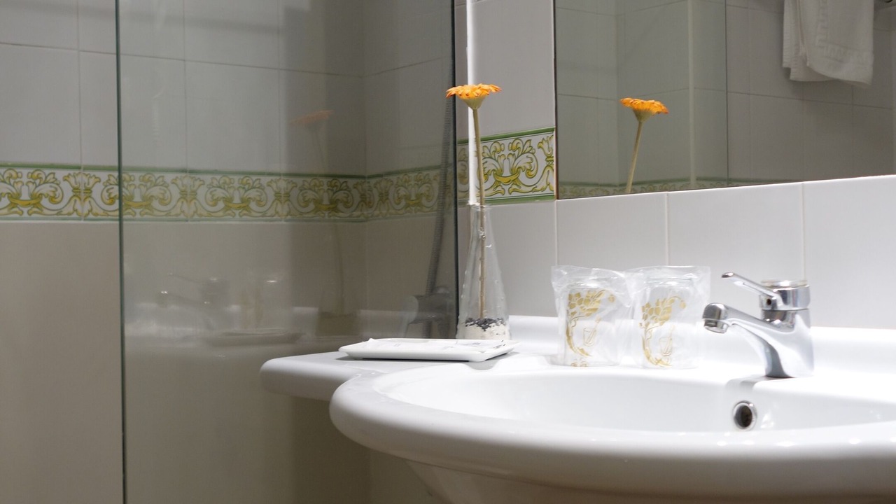Photo of Bathroom in Garzain