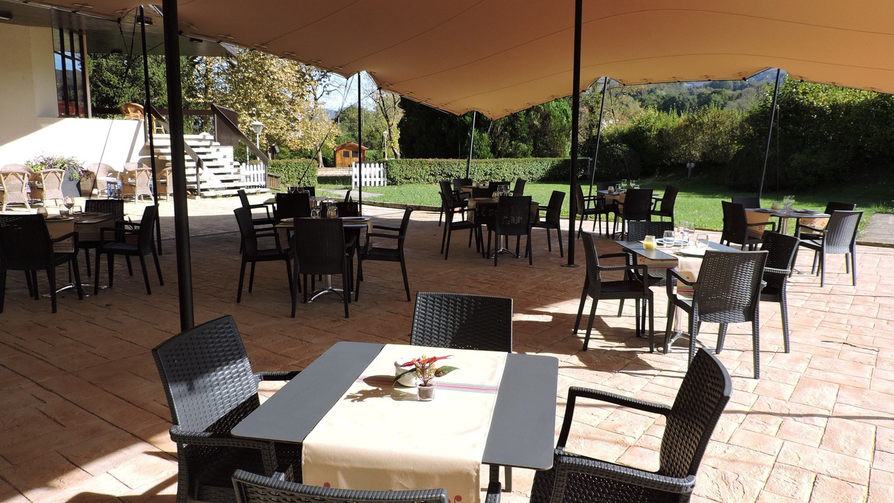 Photo of Patio Balcony in Garzain