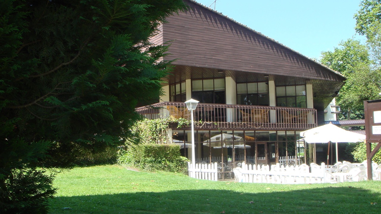 Photo of Outdoor in Garzain