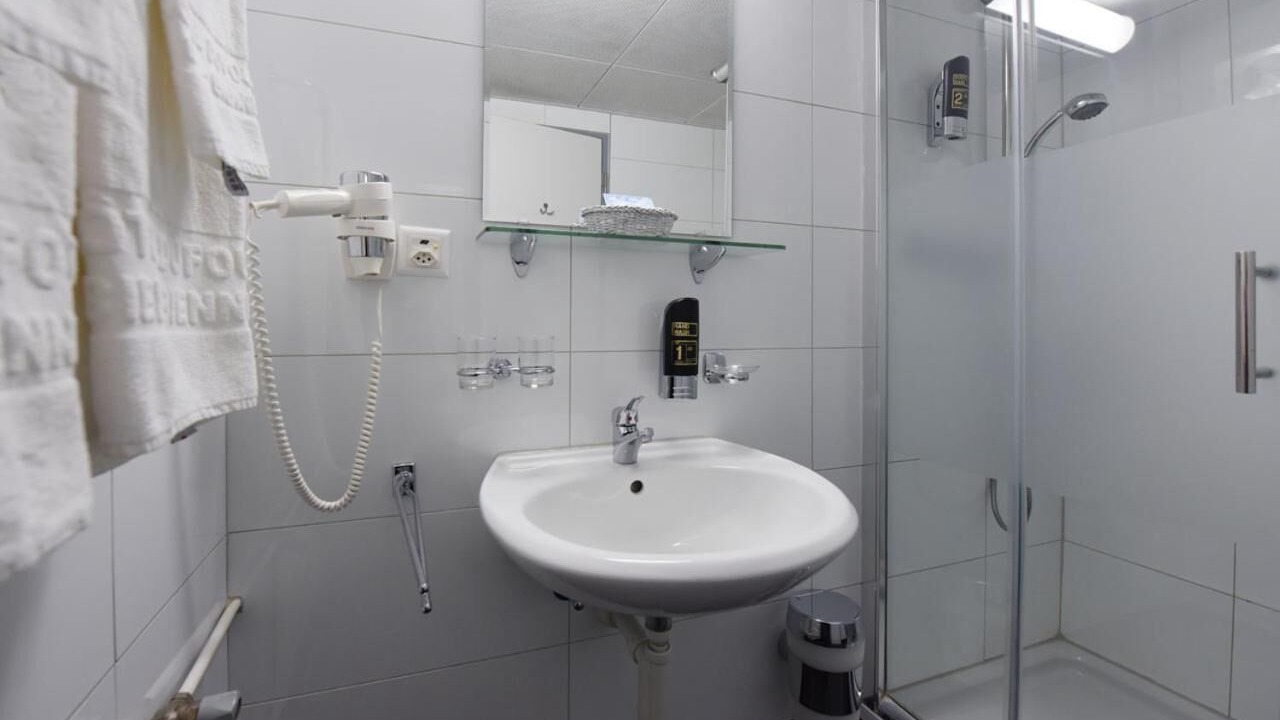 Photo of Others in Biel