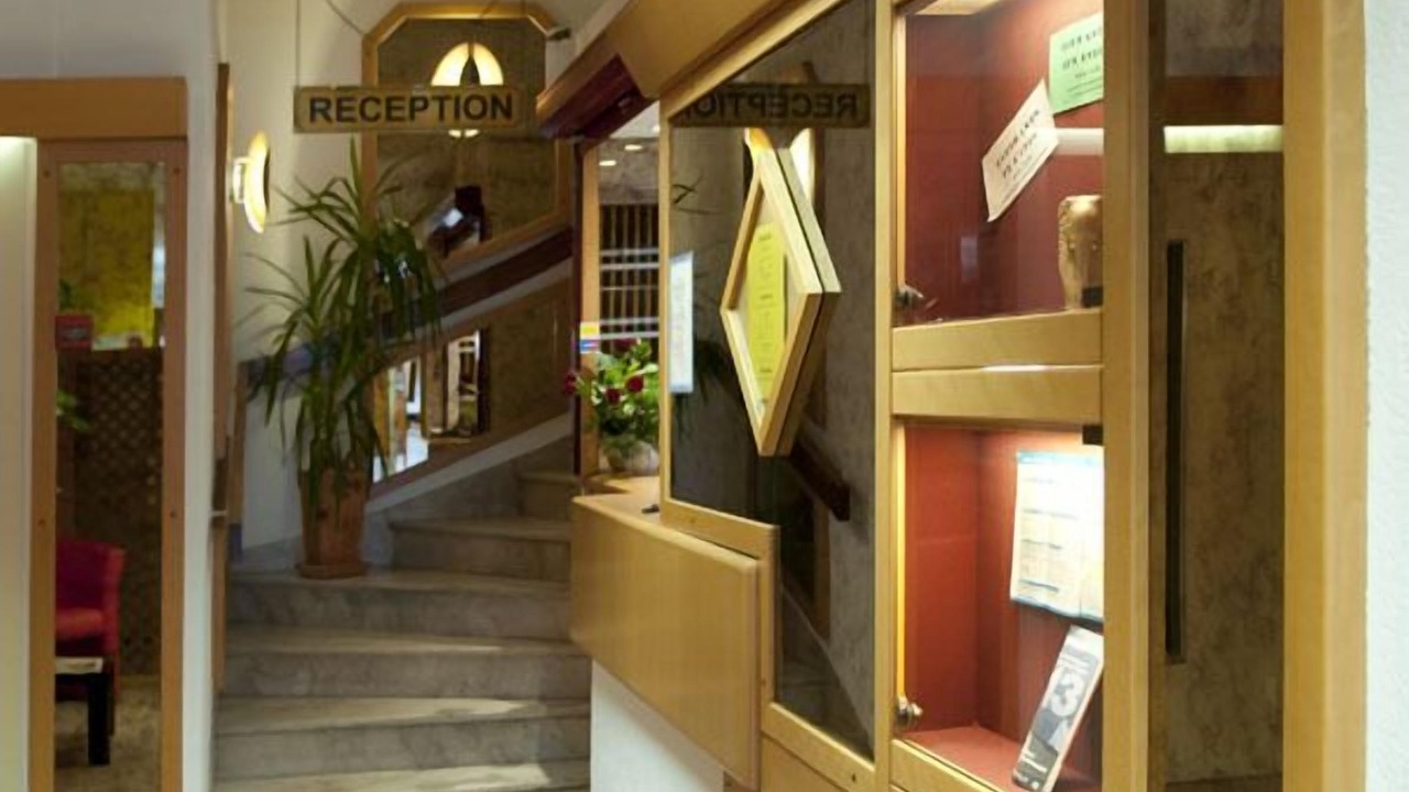 Photo of Others in Biel