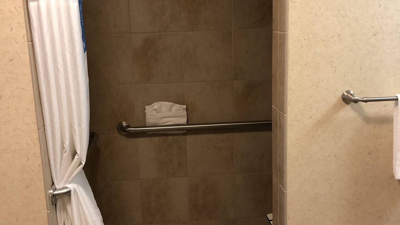 Photo of Bathroom in Green River