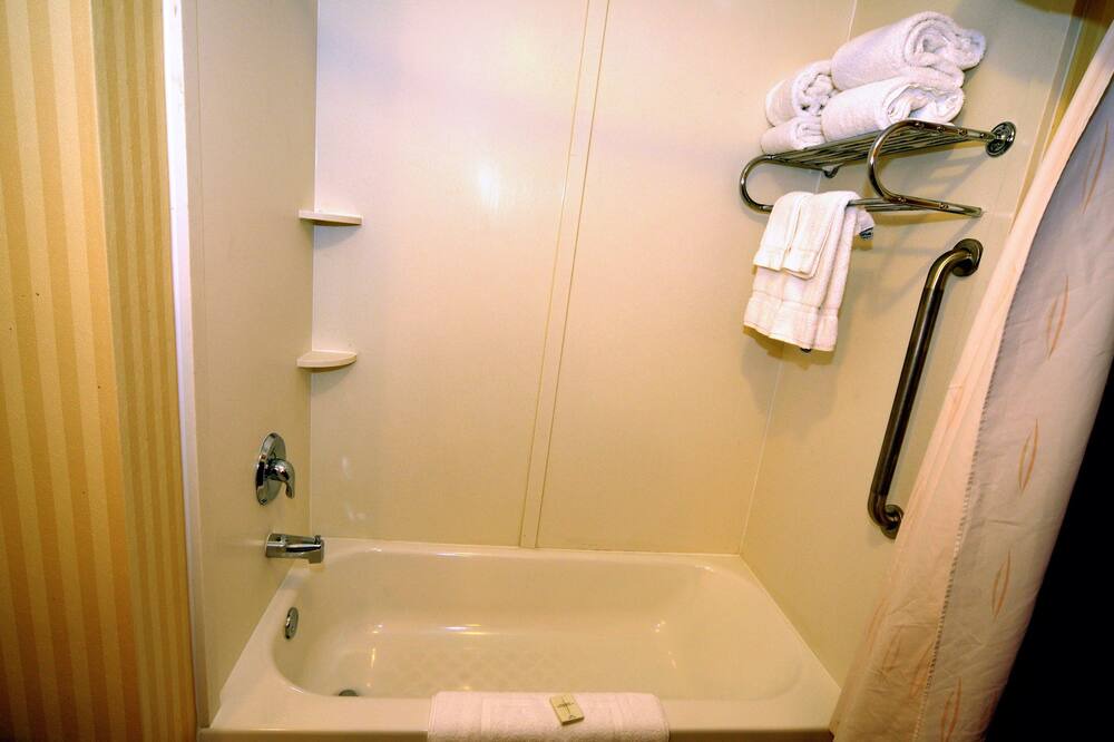Photo of Bathroom in Mahwah