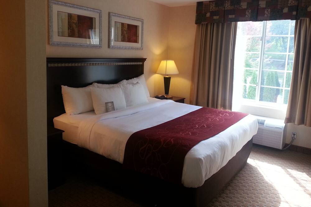 Photo of Bedroom in Mahwah