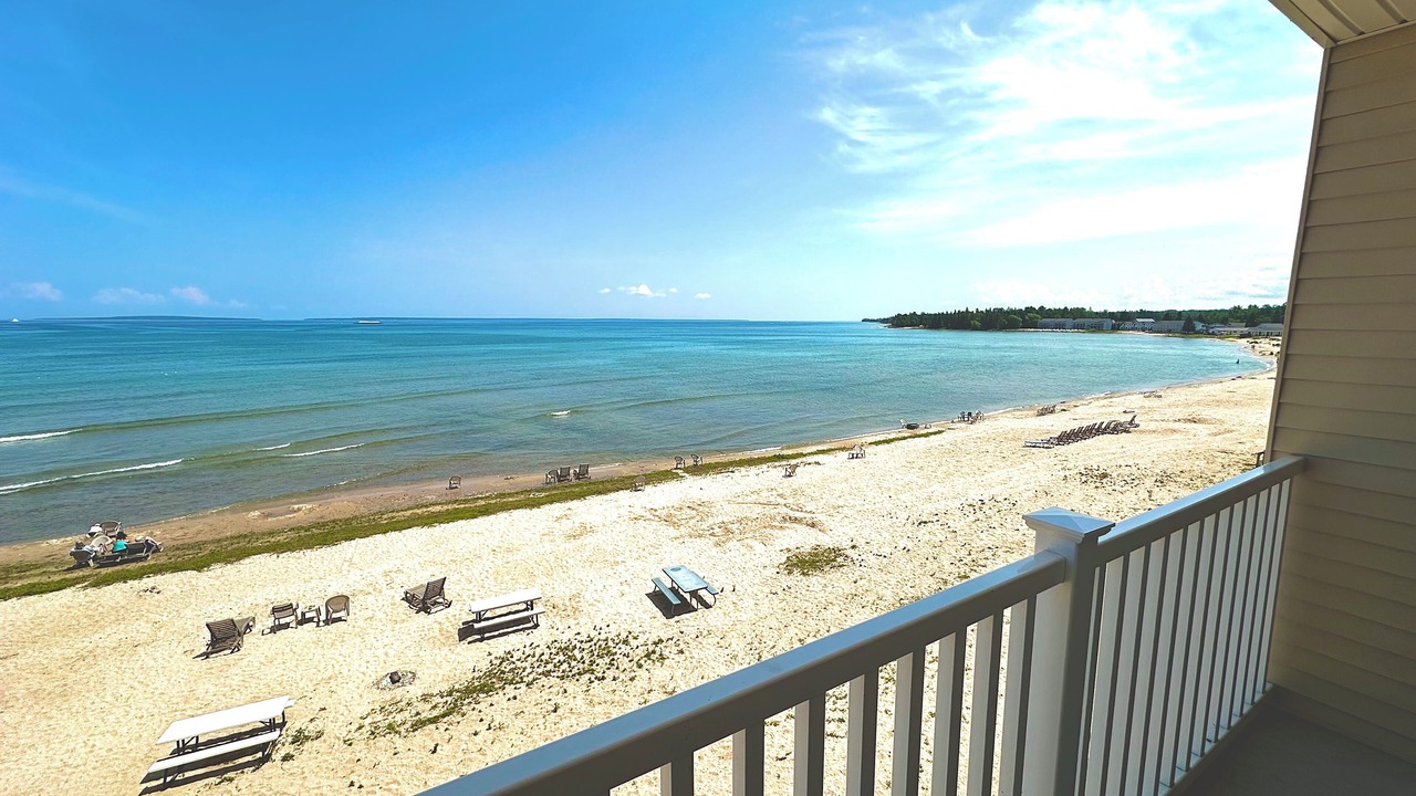 Photo of Others in Mackinaw City