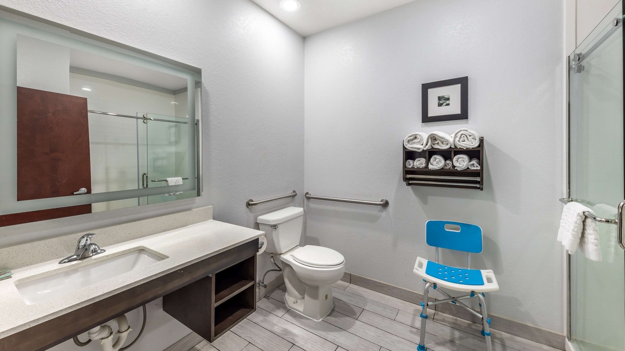 Photo of Bathroom in Atoka
