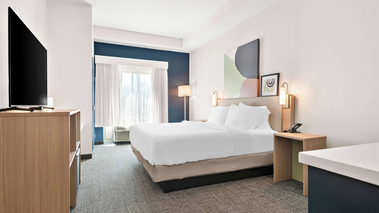 Photo of Bedroom in Exton