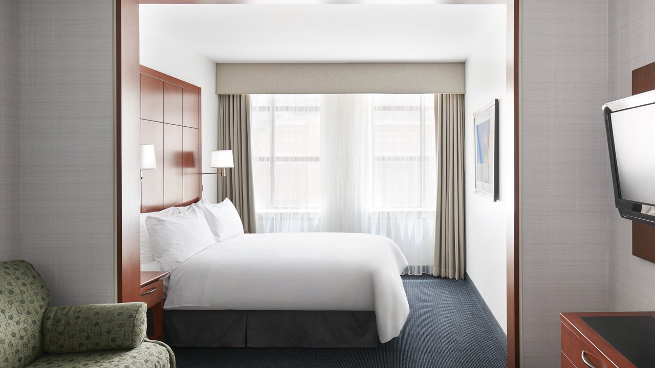 Photo of Bedroom in The Loop