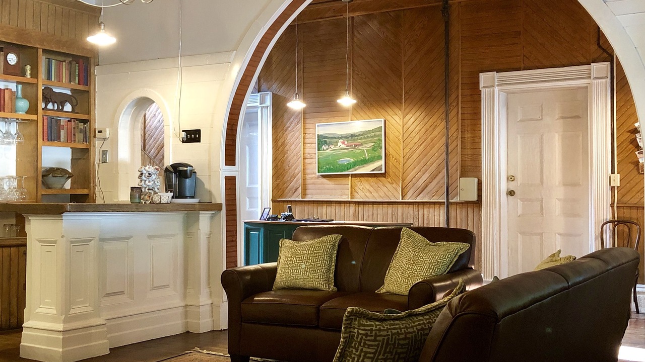 Photo of Others in Lansing