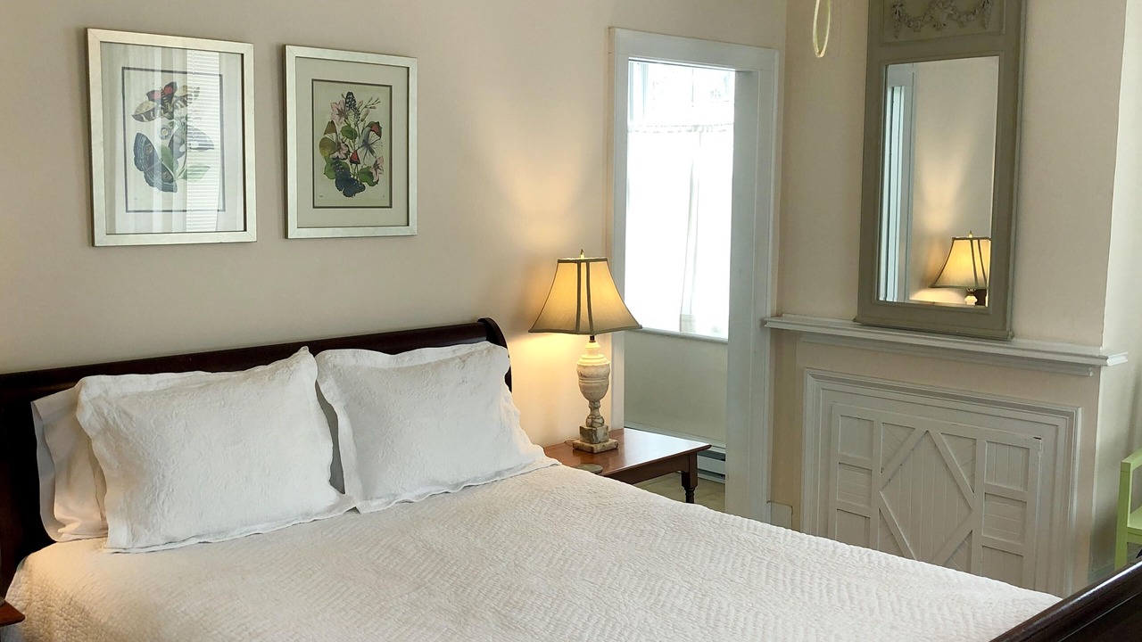 Photo of Bedroom in Lansing