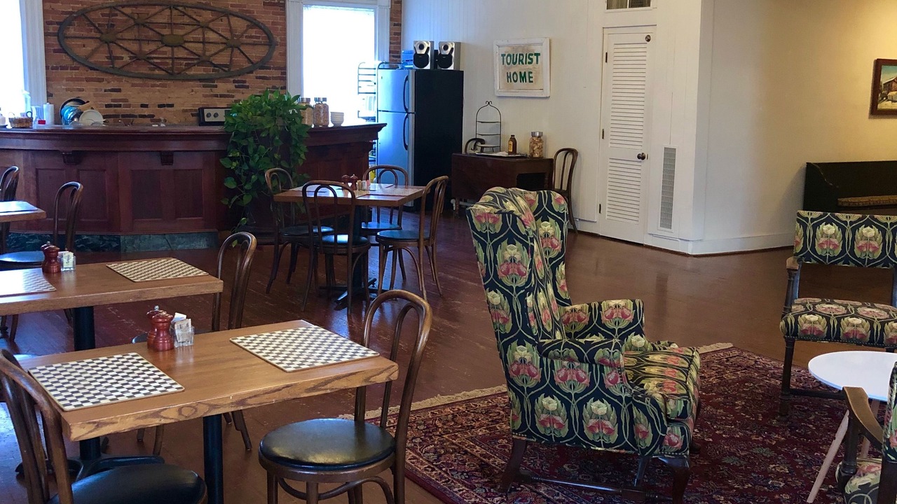 Photo of Others in Lansing