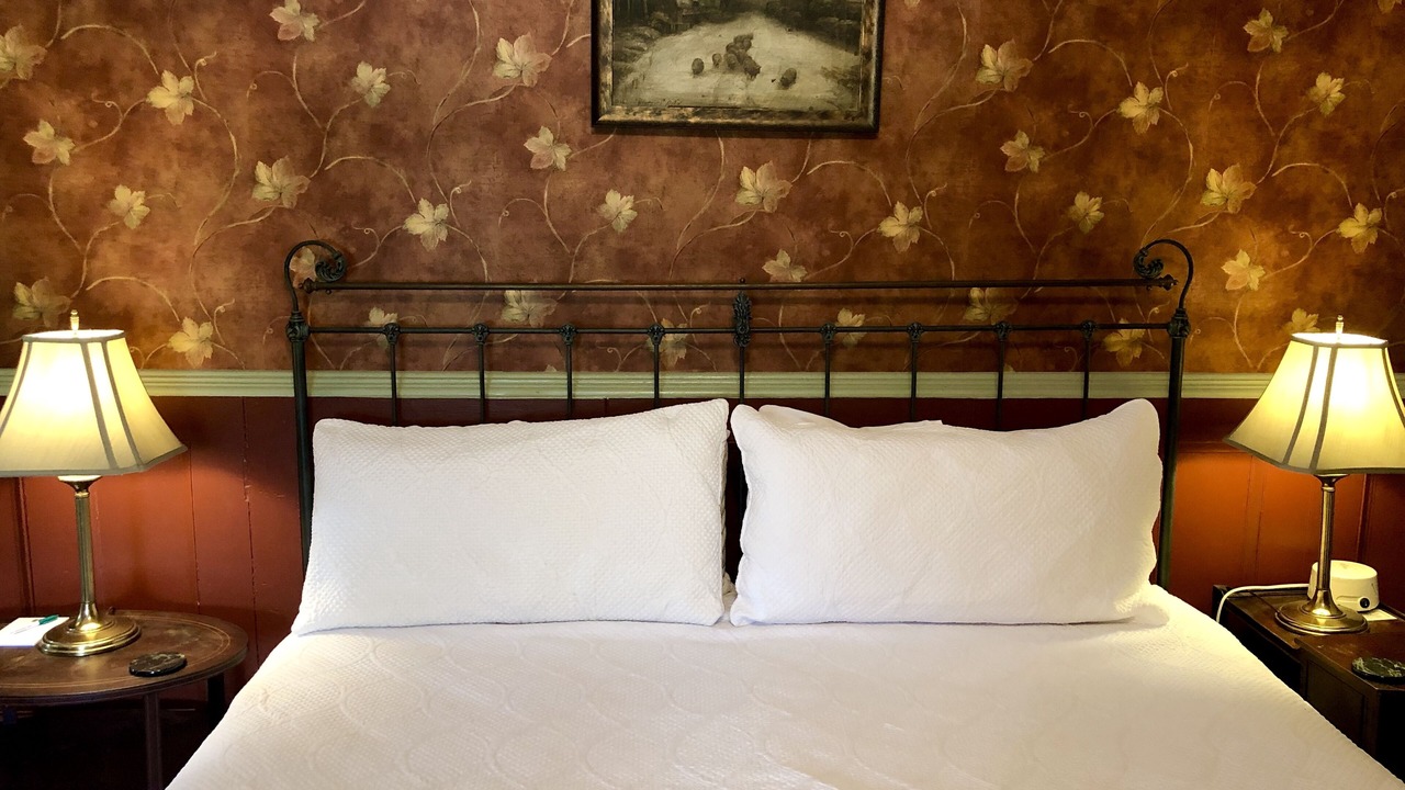 Photo of Bedroom in Lansing