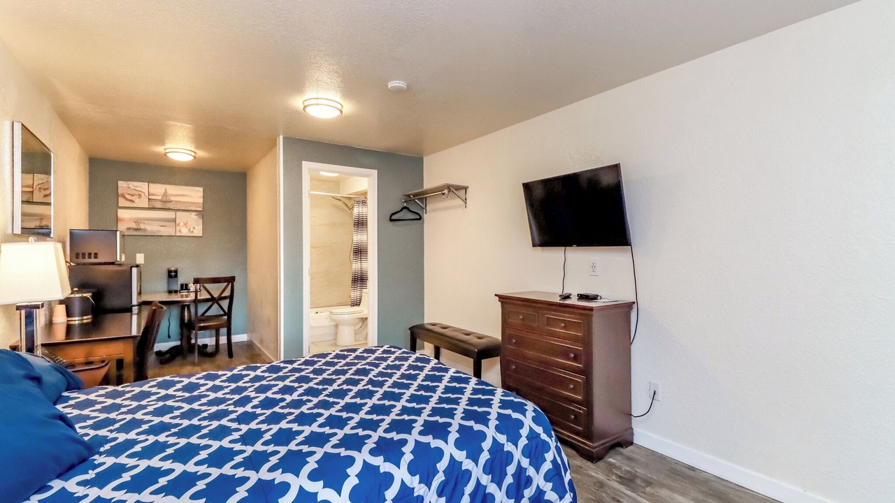 Photo of Bedroom in Belfair