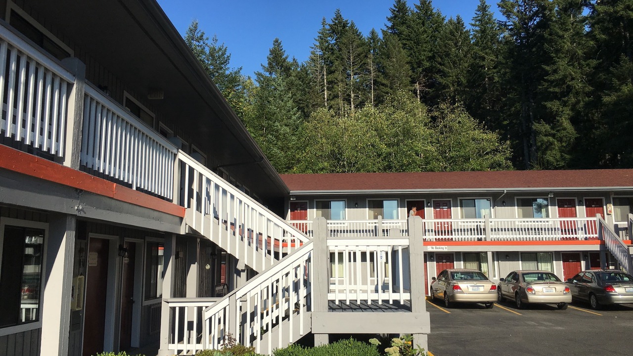 Photo of Others in Belfair