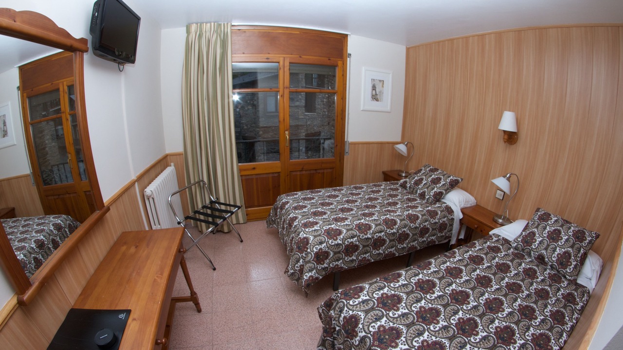 Photo of Others in Arinsal