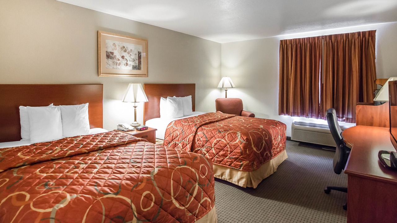 Photo of Bedroom in Parsons