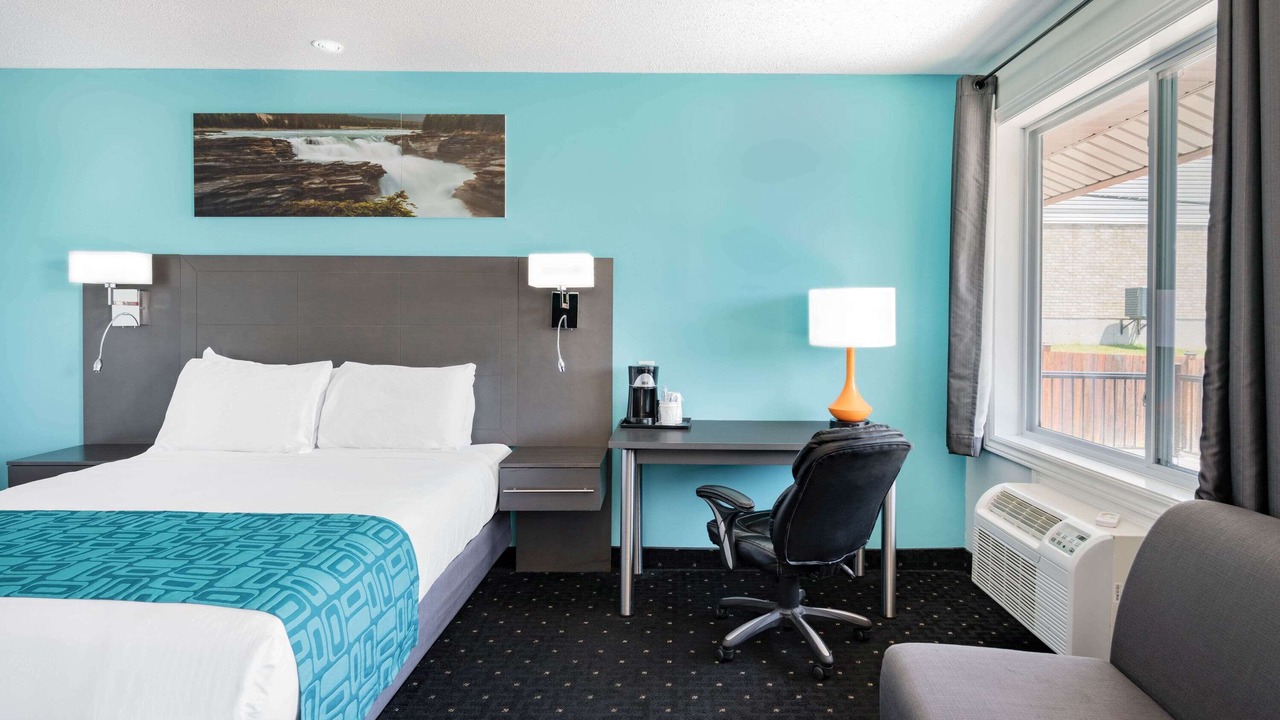 Photo of Bedroom in Gananoque