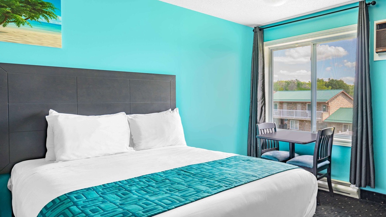 Photo of Bedroom in Gananoque
