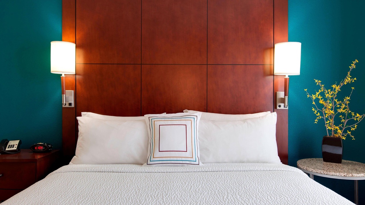 Photo of Others in Bedford Park