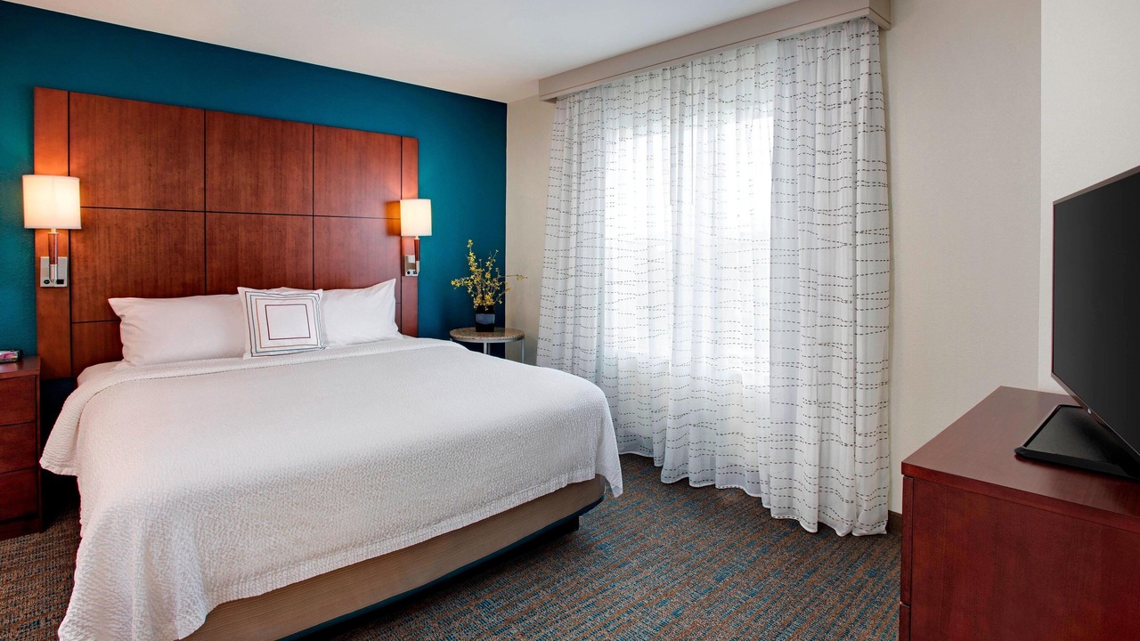 Photo of Others in Bedford Park