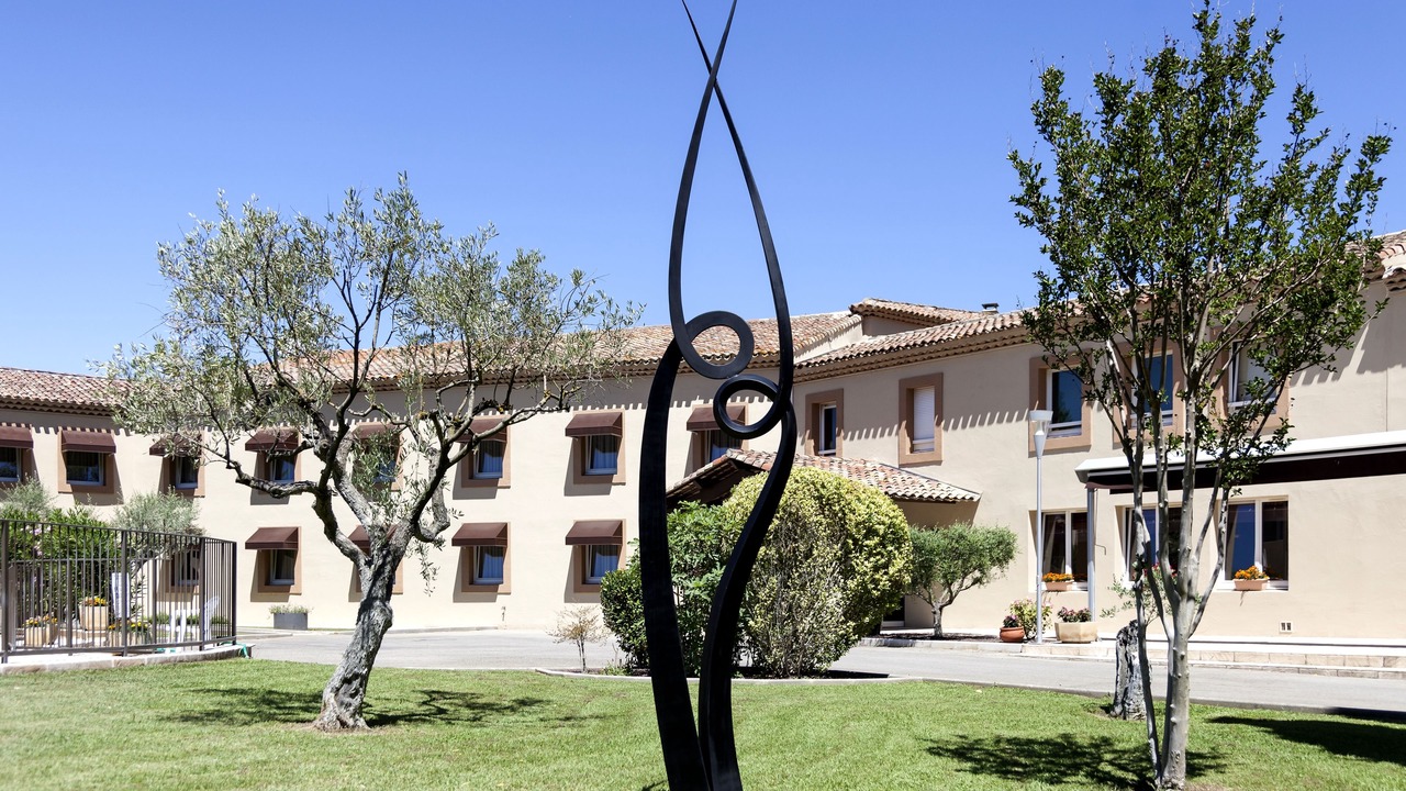 Photo of Outdoor in La Roque-d'Antheron