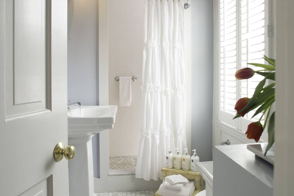 Photo of Bathroom in Chatham