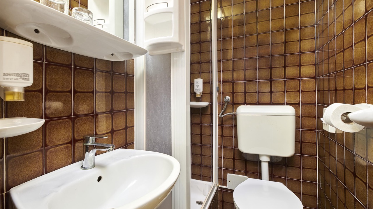 Photo of Bathroom in Zelena