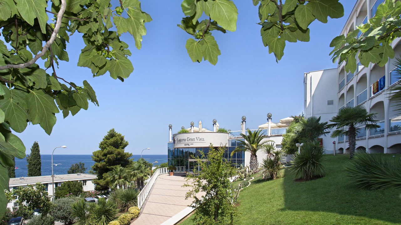Photo of Outdoor in Zelena