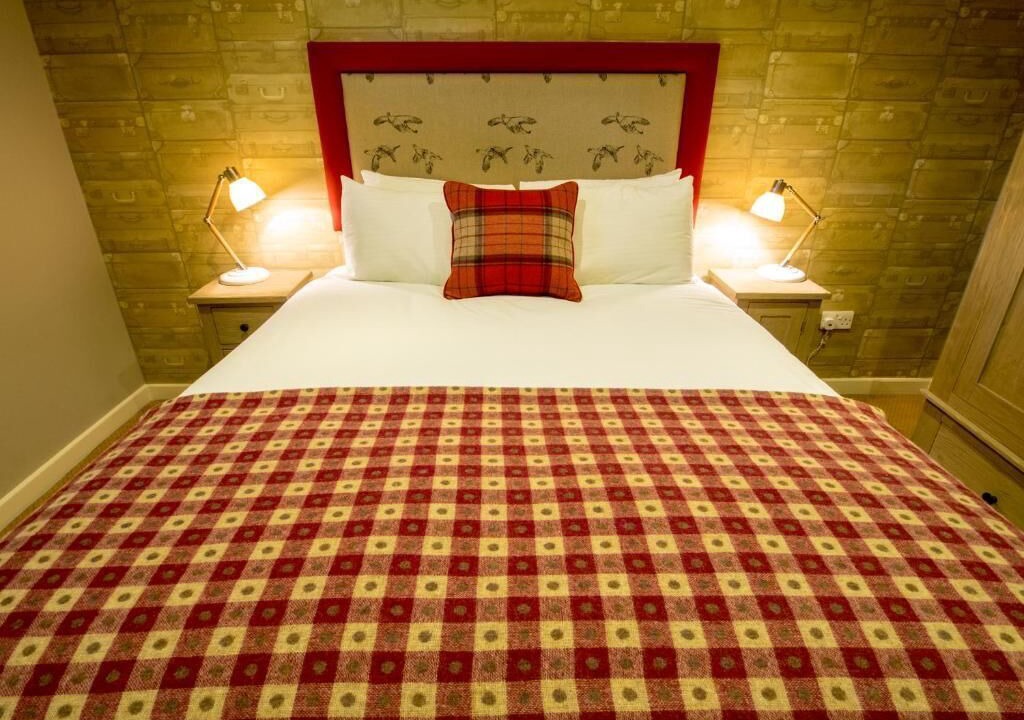 Photo of Others in Earls Barton