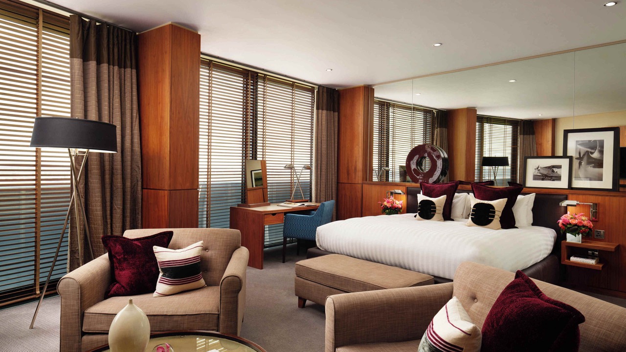 Photo of Livingroom in Rushmoor District